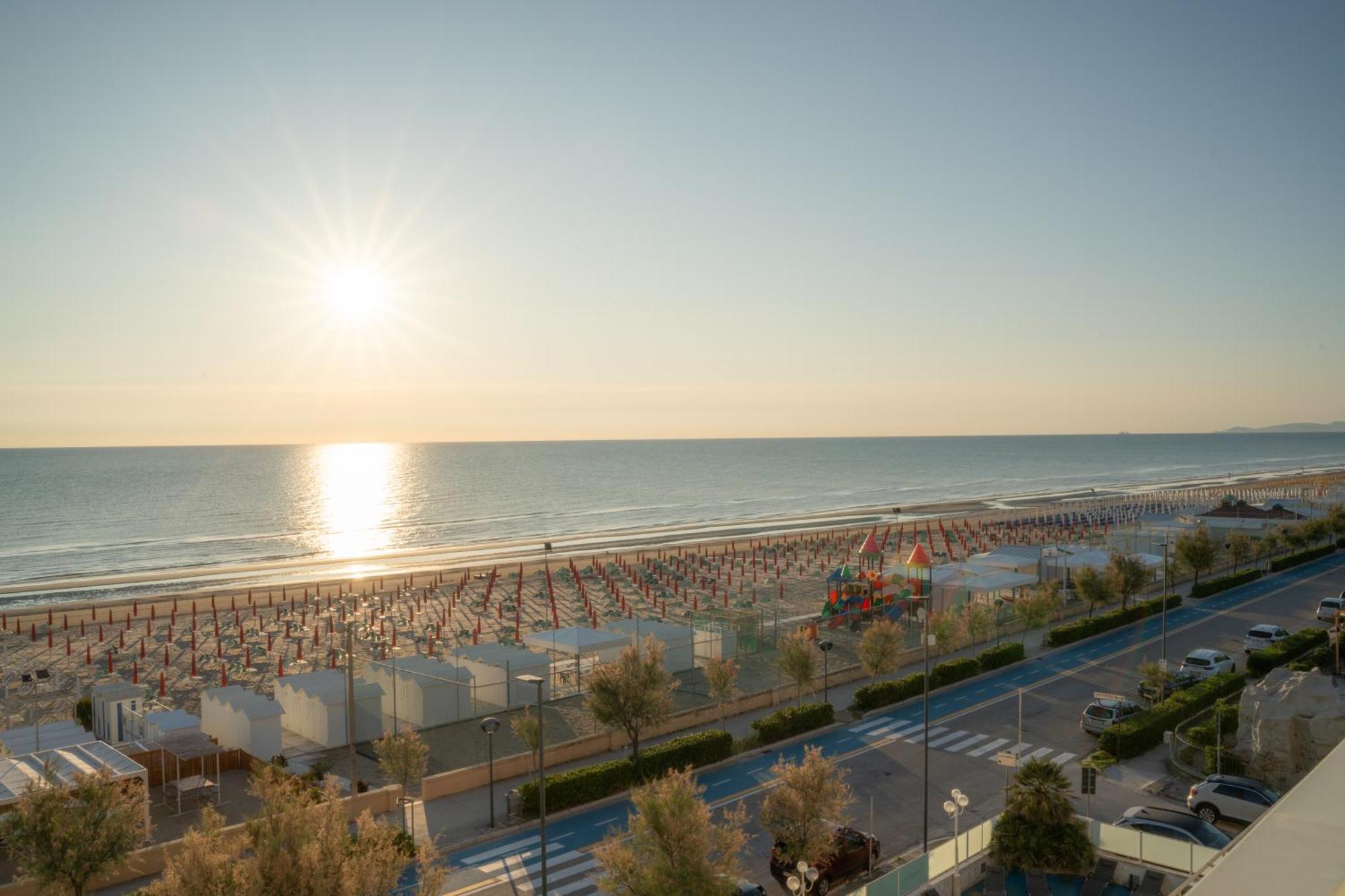Grand Hotel Excelsior Senigallia Esterno foto