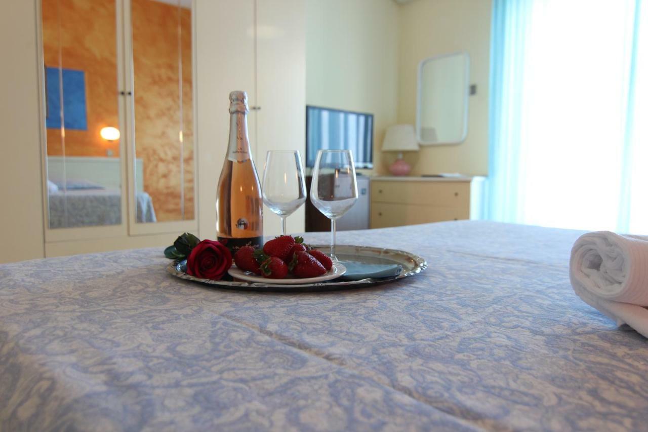 Grand Hotel Excelsior Senigallia Esterno foto